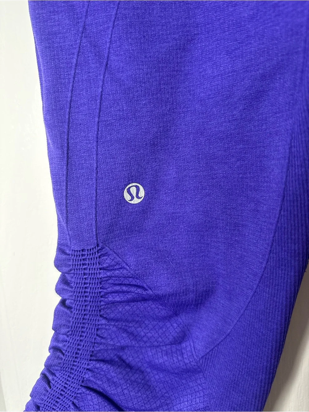 lululemon athletica Deep Purple Cropped Ruched Leggings